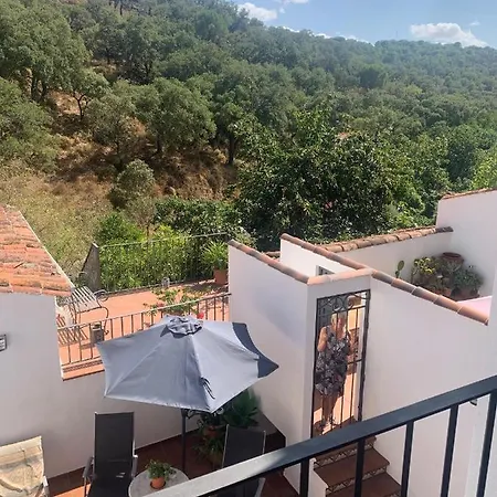 Casa Carmen Alajar